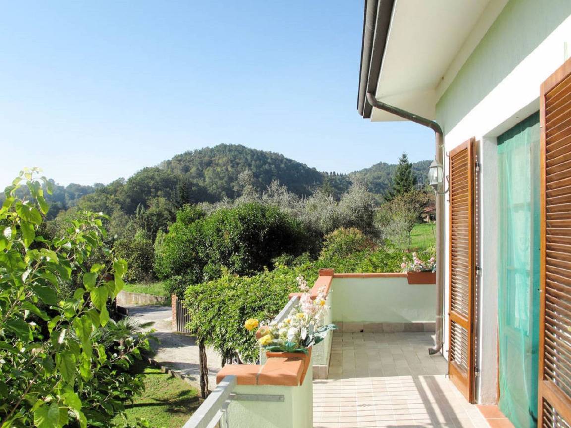 100 M² House ∙ 2 Bedrooms ∙ 4 Guests - Camaiore