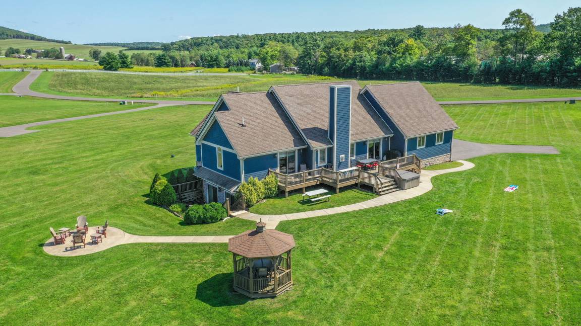 307 M² House ∙ 5 Bedrooms ∙ 14 Guests - Deep Creek Lake, MD
