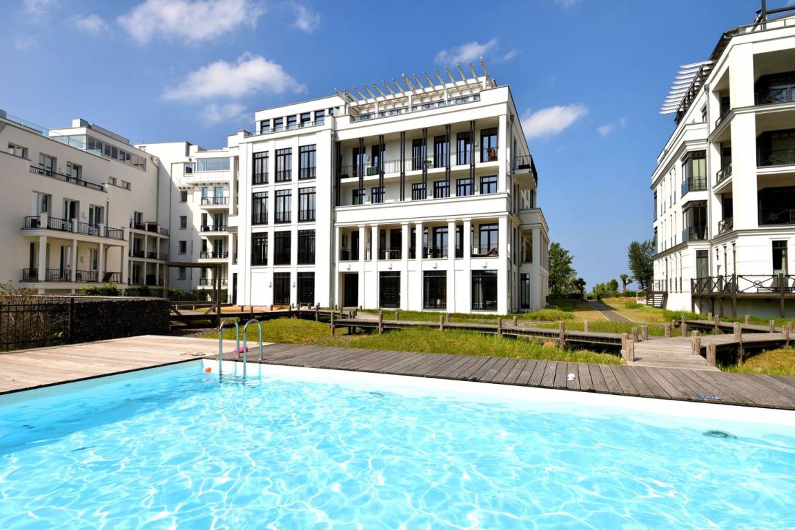 135 M² Appartement ∙ 2 Slaapkamers ∙ 4 Gasten - Sellin