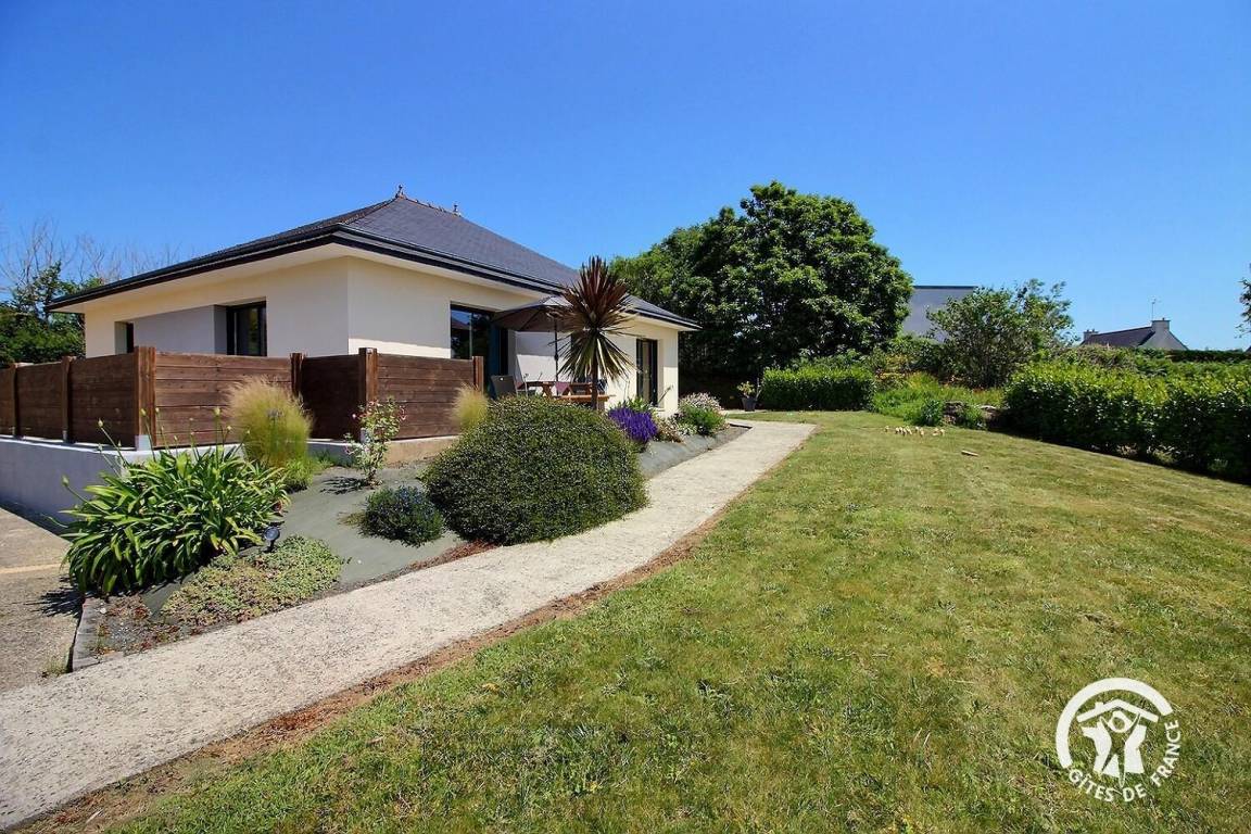 95 M² Gîte ∙ 2 Chambres ∙ 4 Personnes - Pleubian