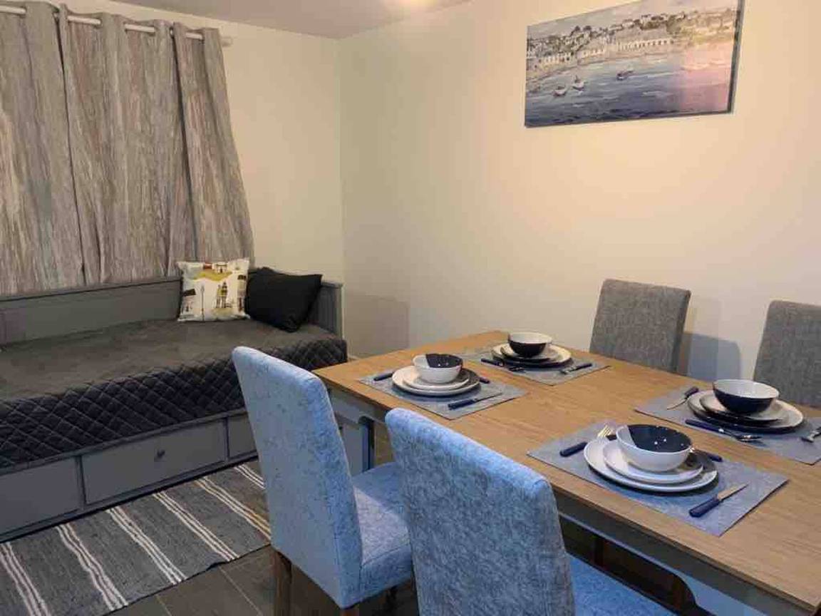 60 M² Apartment ∙ 2 Bedrooms ∙ 6 Guests - Clevedon, UK