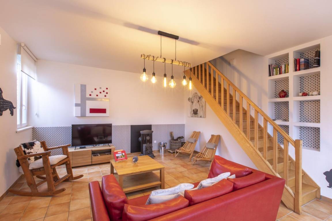 77 M² Gîte ∙ 2 Chambres ∙ 4 Personnes - Caudry