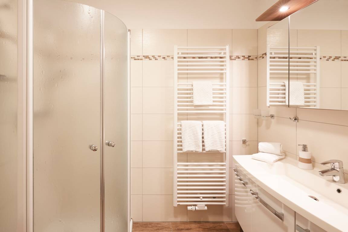 75 m² Ferienwohnung ∙ 2 Schlafzimmer ∙ 4 Gäste – Bild 11