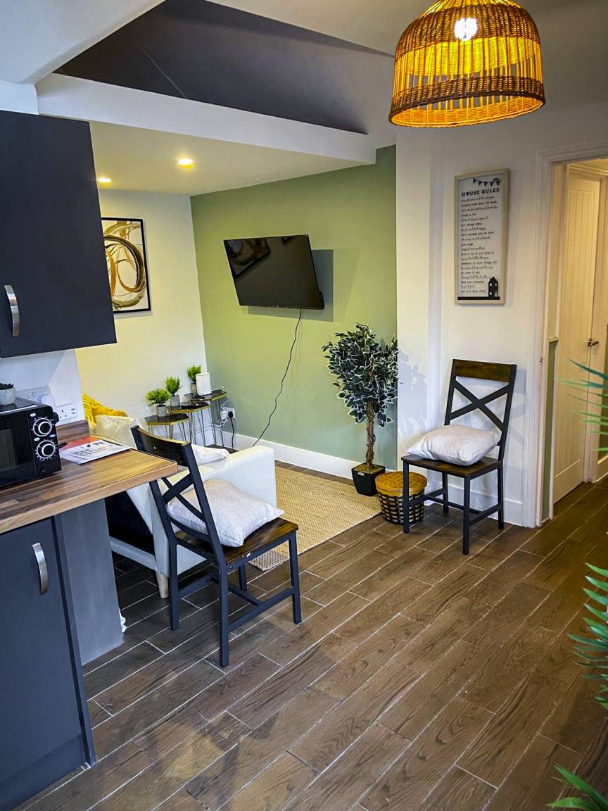 Apartment ∙ 2 Bedrooms ∙ 6 Guests - Henley-on-Thames