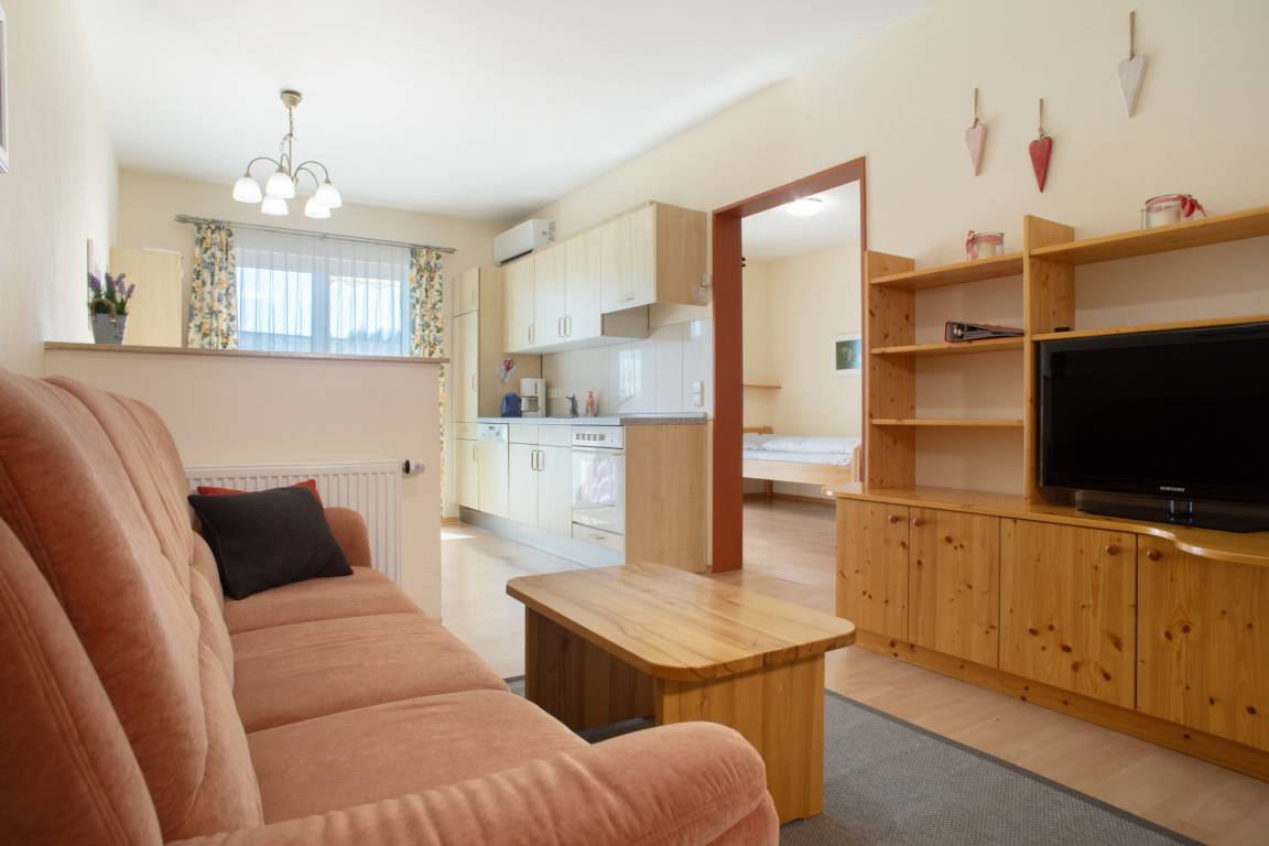 66 M² Ferienwohnung ∙ 2 Schlafzimmer ∙ 5 Gäste - Illmensee