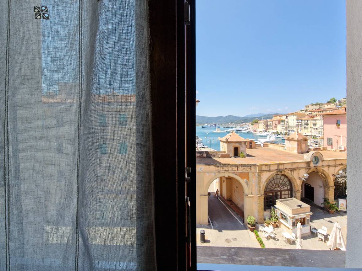 70 M² Appartamento Vacanza ∙ 2 Camere Da Letto ∙ 4 Ospiti - Portoferraio