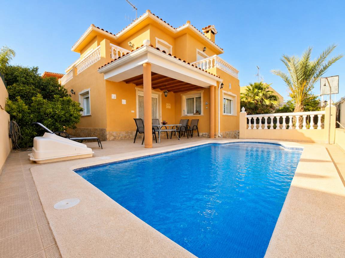 200 M² Villa Vacanza ∙ 4 Camere Da Letto ∙ 8 Ospiti - Alcossebre