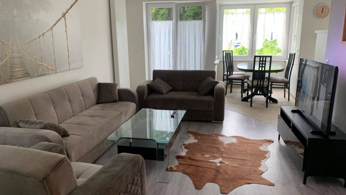 65 M² Ferienwohnung ∙ 1 Schlafzimmer ∙ 5 Gäste - Reinbek