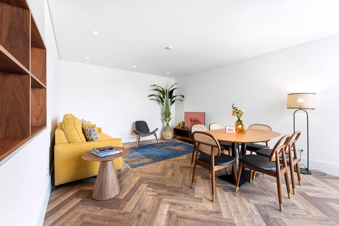 60 M² Apartment ∙ 2 Bedrooms ∙ 6 Guests - Braga