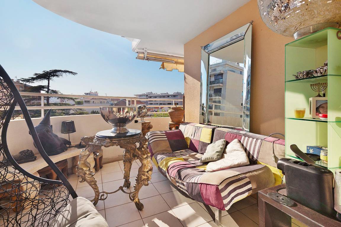 70 M² Apartamento ∙ 1 Habitación ∙ 4 Huéspedes - Valbonne