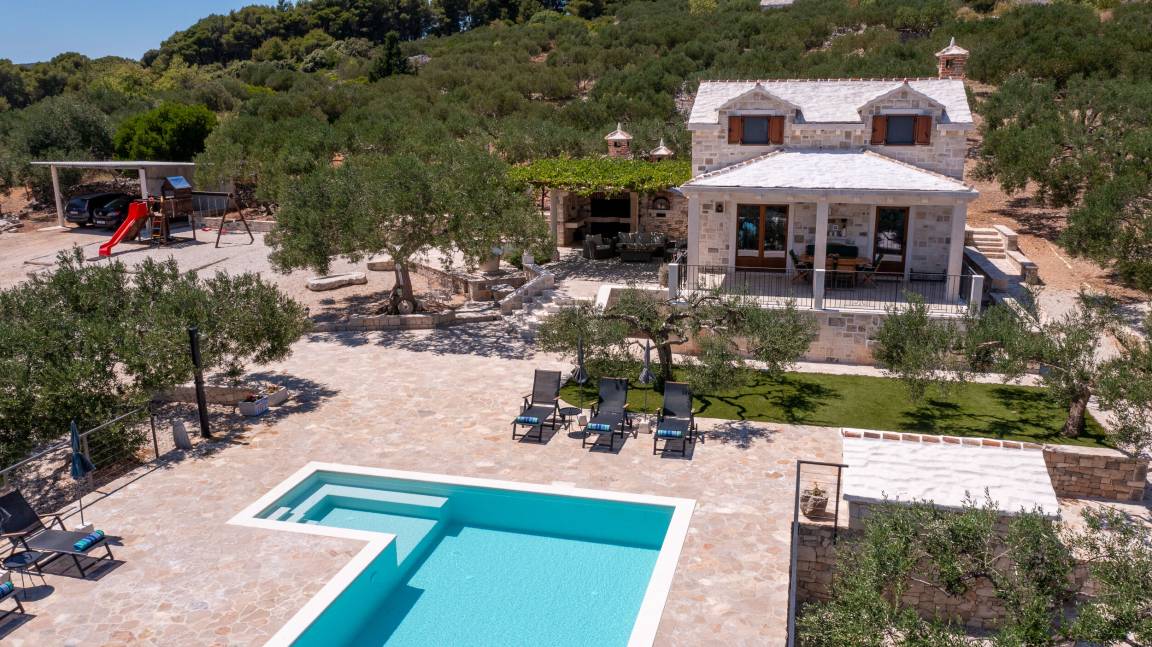 68 M² Casa ∙ 3 Habitaciones ∙ 6 Huéspedes - Brela
