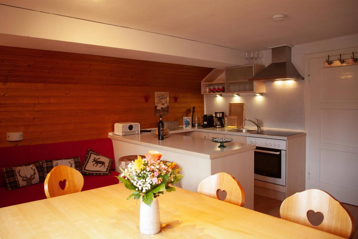 90 M² Ferienwohnung ∙ 4 Schlafzimmer ∙ 8 Gäste - Sonthofen