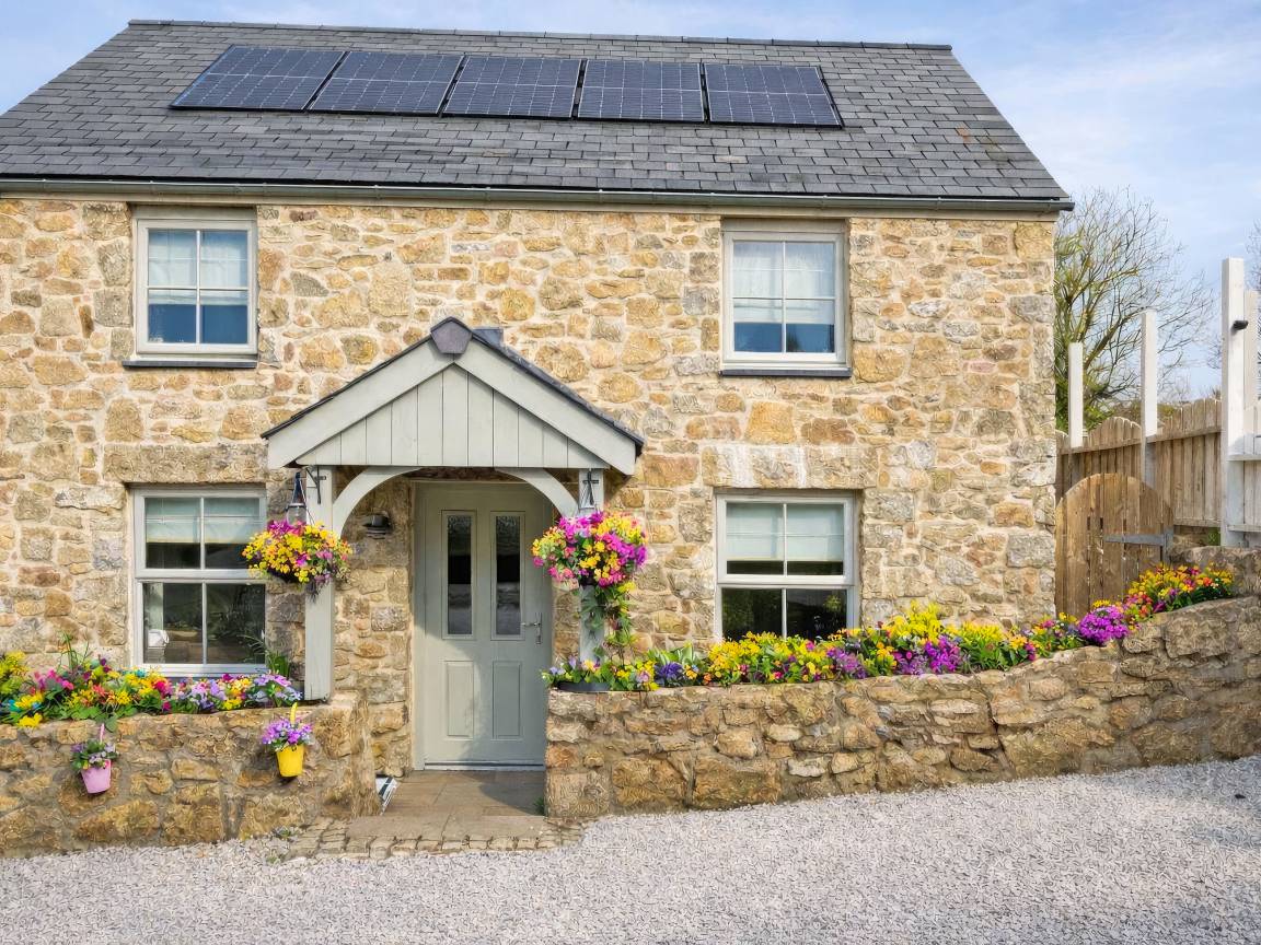 Cottage ∙ 3 Bedrooms ∙ 5 Guests - Redruth