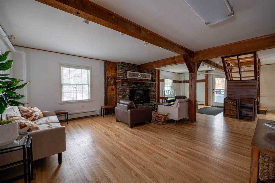 251 M² Albergue ∙ 6 Habitaciones ∙ 16 Huéspedes - Killington, VT