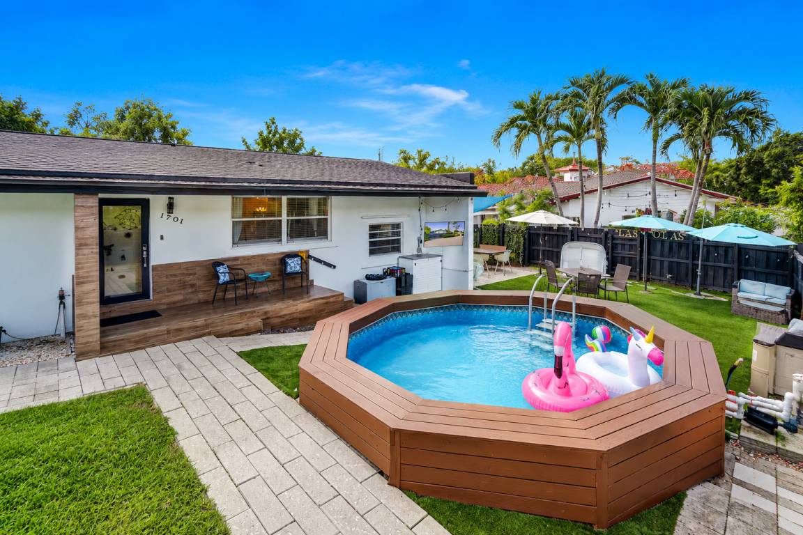 167 M² Ferienhaus ∙ 5 Schlafzimmer ∙ 10 Gäste - Fort Lauderdale, FL