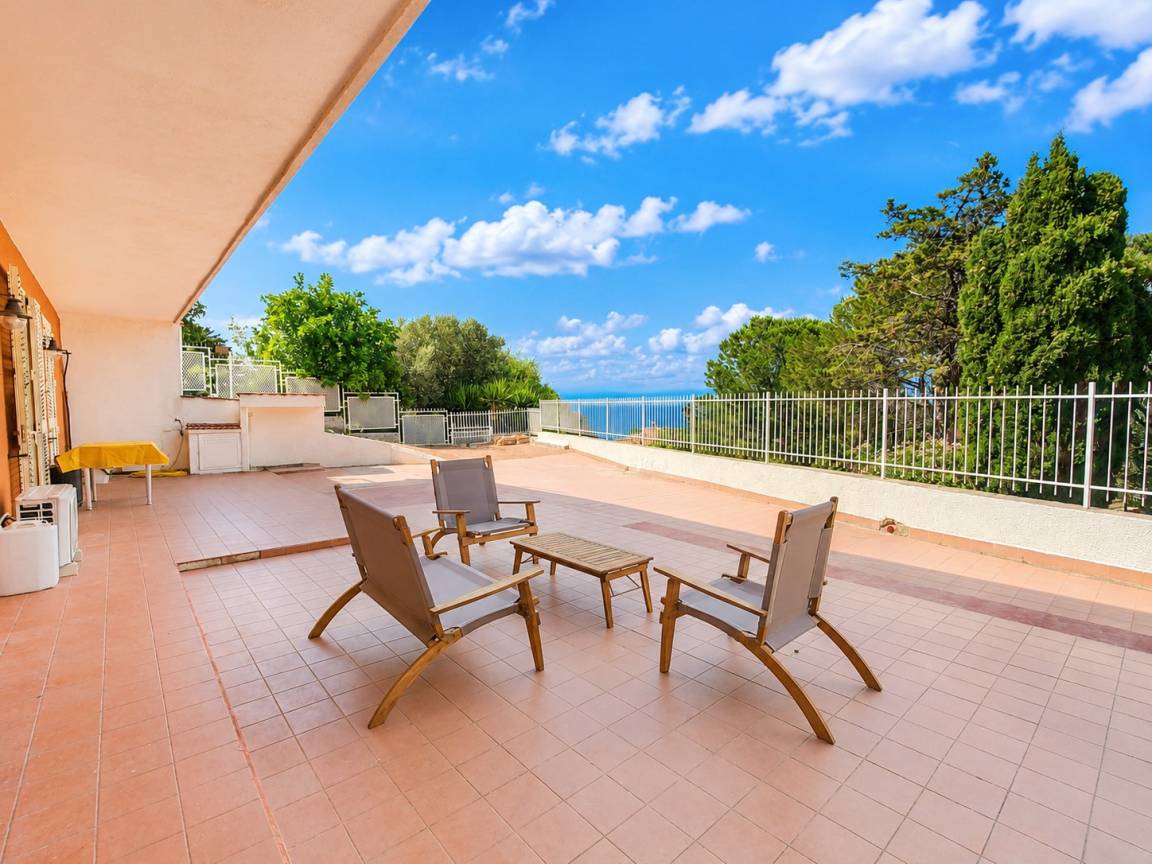 Villa ∙ 3 Habitaciones ∙ 5 Huéspedes - Palermo