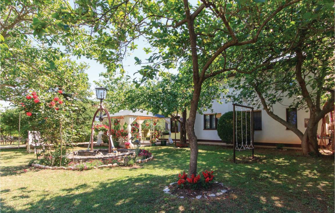 41 M² Appartement ∙ 2 Slaapkamers ∙ 4 Gasten - Medulin