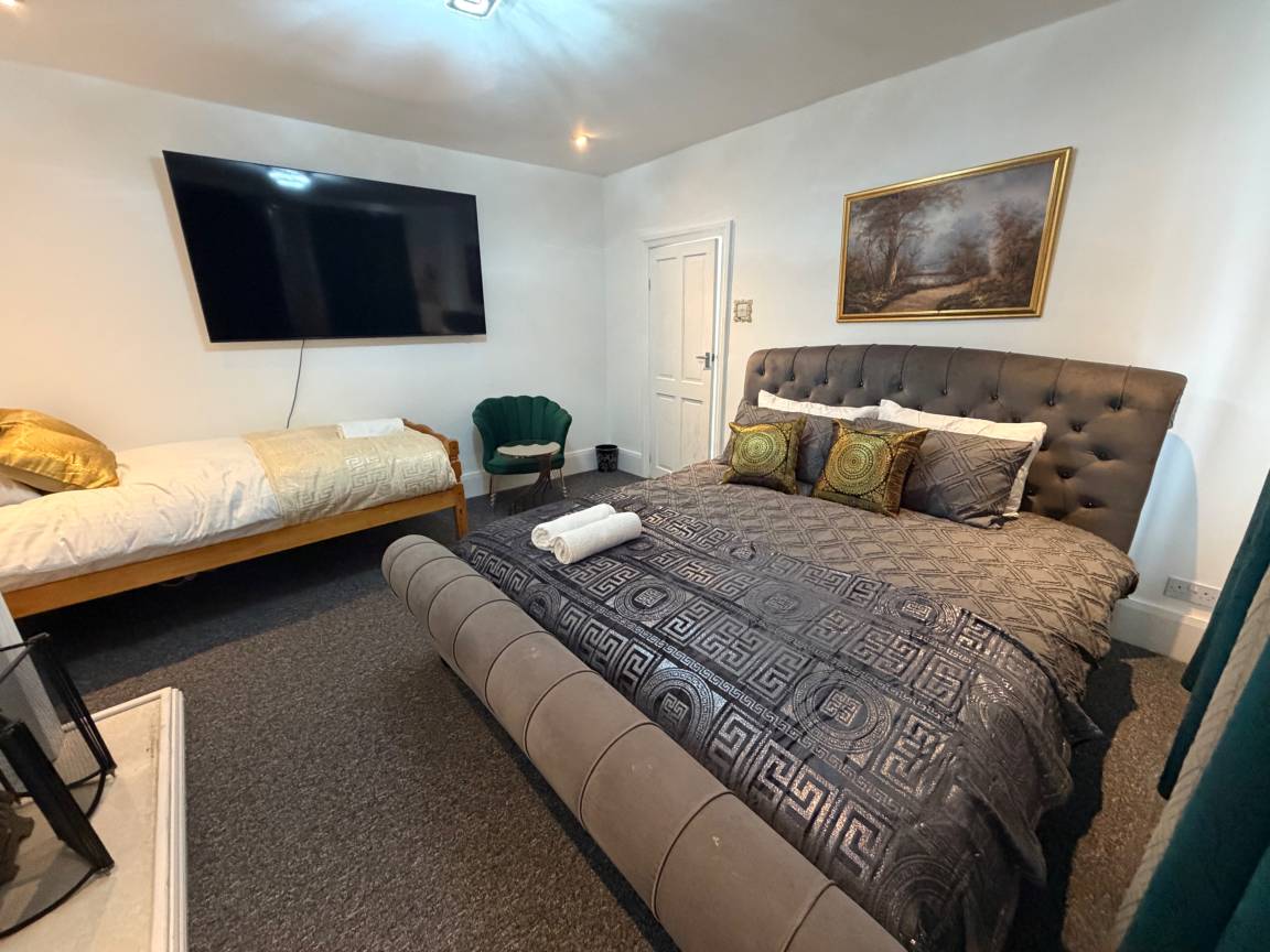 40 M² House ∙ 3 Bedrooms ∙ 7 Guests - Macclesfield