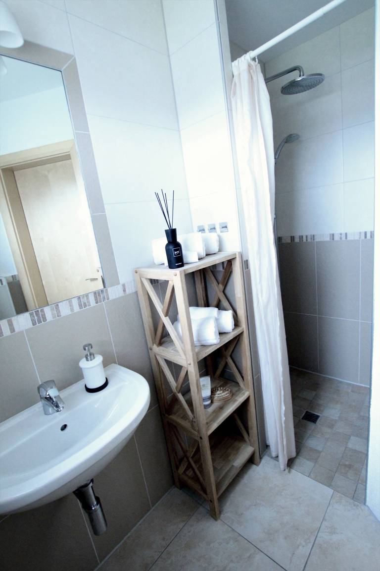 125 m² Ferienhaus ∙ 4 Schlafzimmer ∙ 12 Gäste – Bild 6