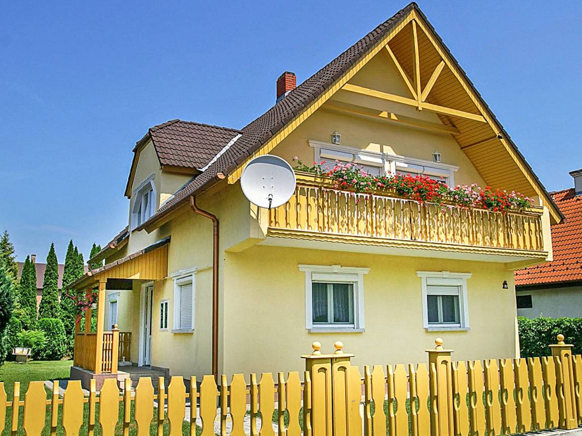 80 M² Ferienhaus ∙ 2 Schlafzimmer ∙ 5 Gäste - Gyenesdiás
