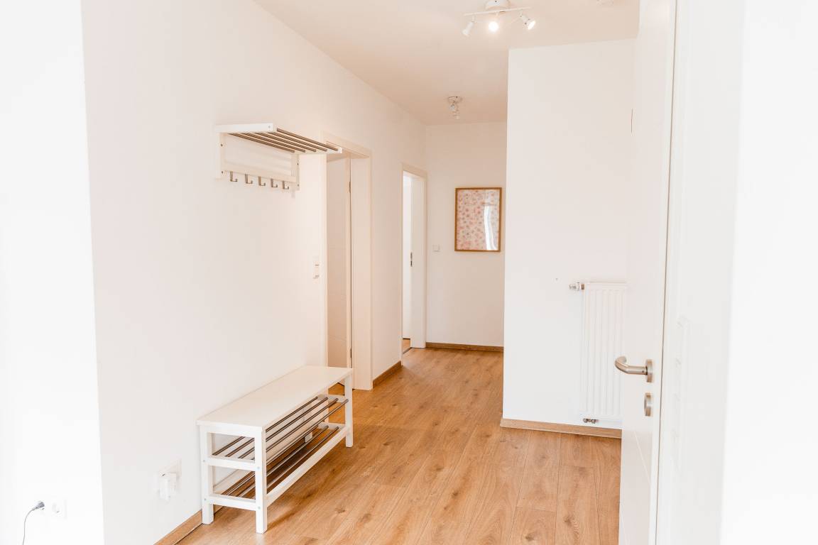 65 m² Ferienwohnung ∙ 2 Schlafzimmer ∙ 4 Gäste – Bild 4