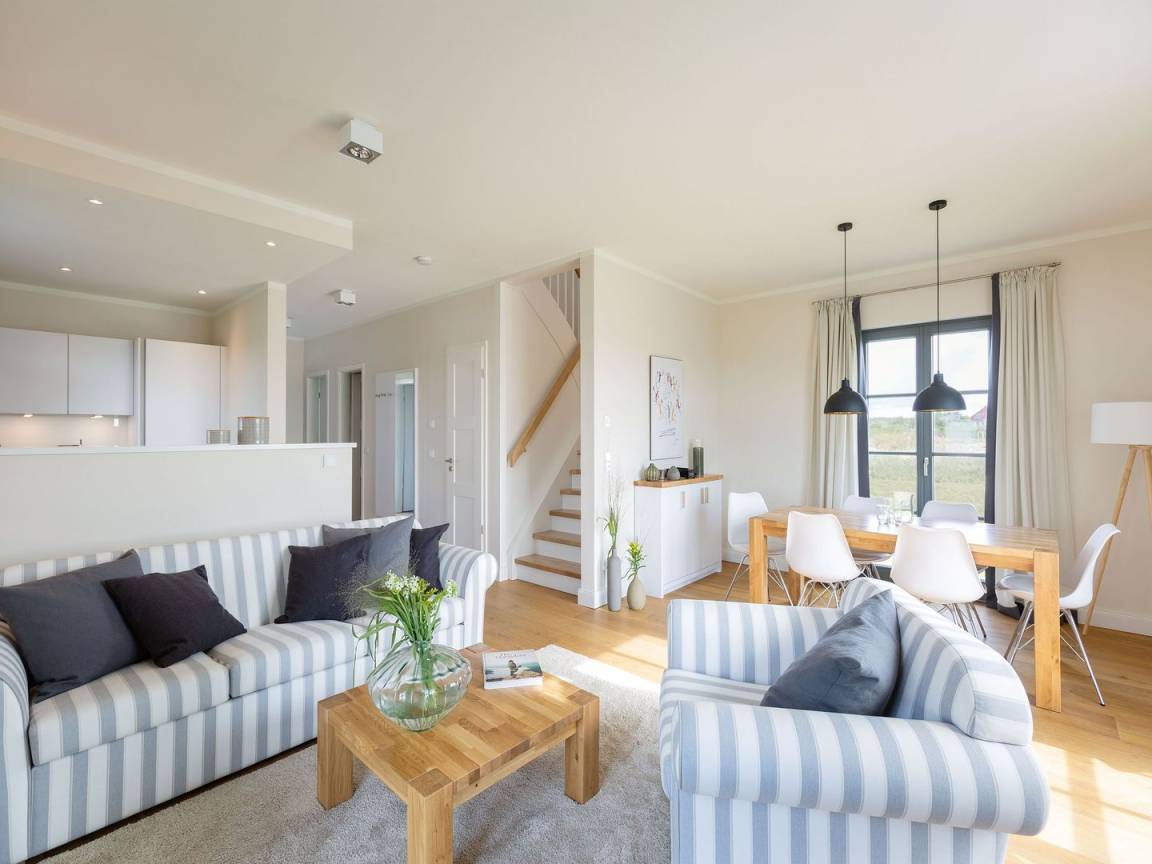 116 M² Ferienhaus ∙ 2 Schlafzimmer ∙ 4 Gäste - Breege