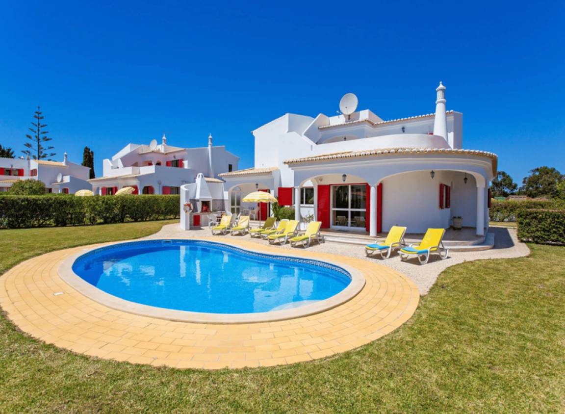 Villa ∙ 4 Slaapkamers ∙ 8 Gasten - Porches