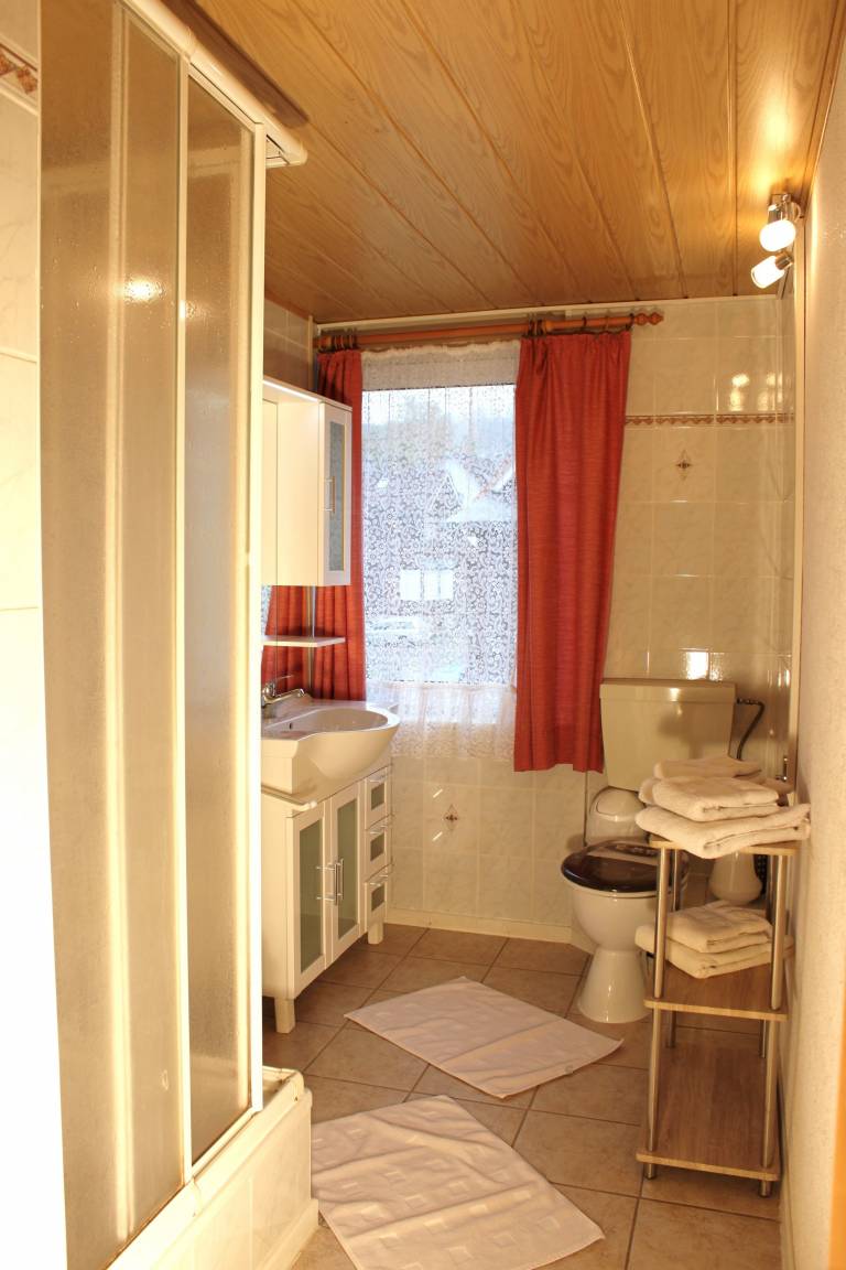 90 m² Ferienwohnung ∙ 3 Schlafzimmer ∙ 6 Gäste – Bild 5