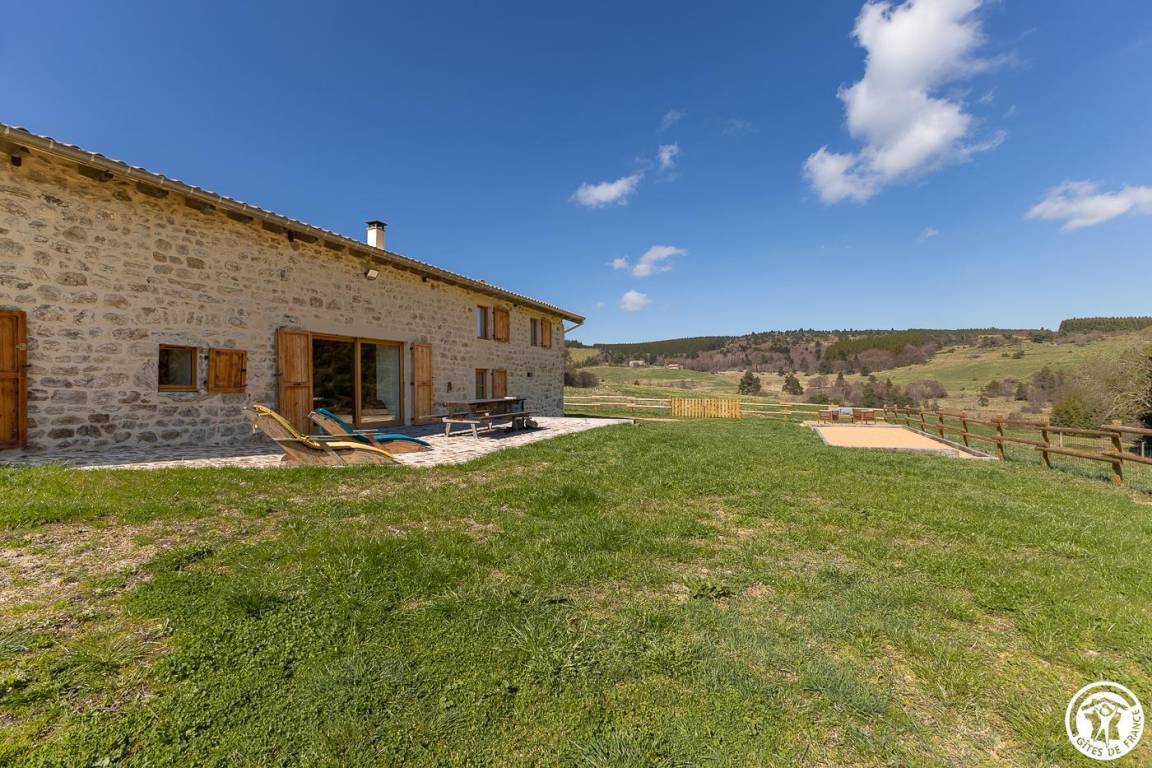140 m² Gîte ∙ 3 Schlafzimmer ∙ 6 Gäste – Bild 3