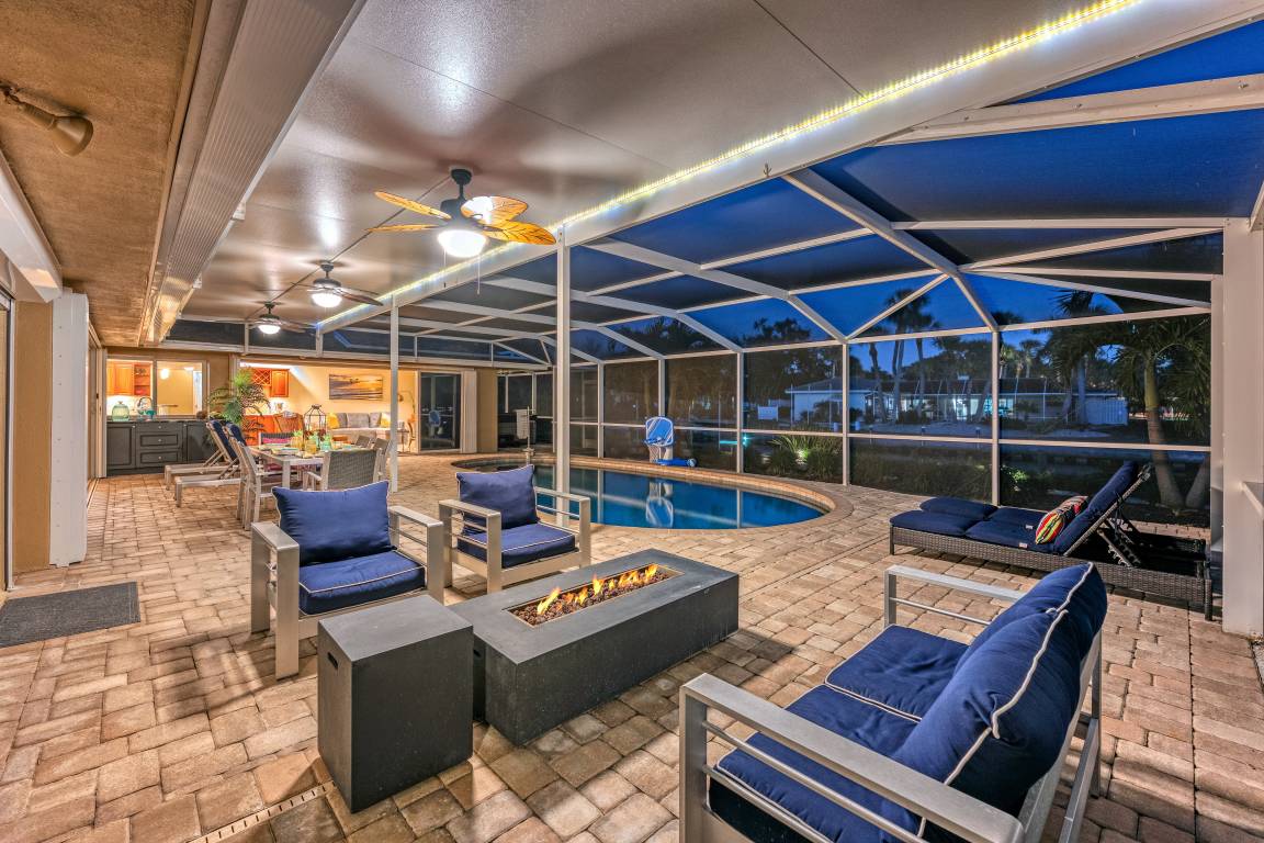 213 M² House ∙ 3 Bedrooms ∙ 9 Guests - Siesta Key, FL
