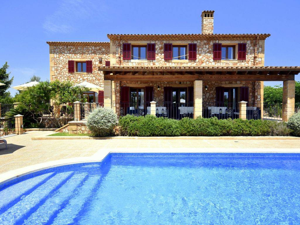 285 M² Maison De Vacances ∙ 5 Chambres ∙ 10 Personnes - Cala Millor