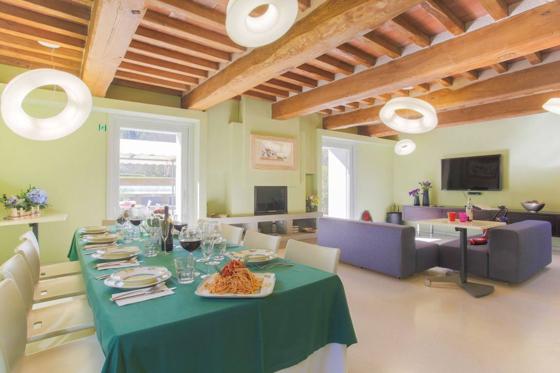 200 M² Villa ∙ 5 Chambres ∙ 10 Personnes - Lucques