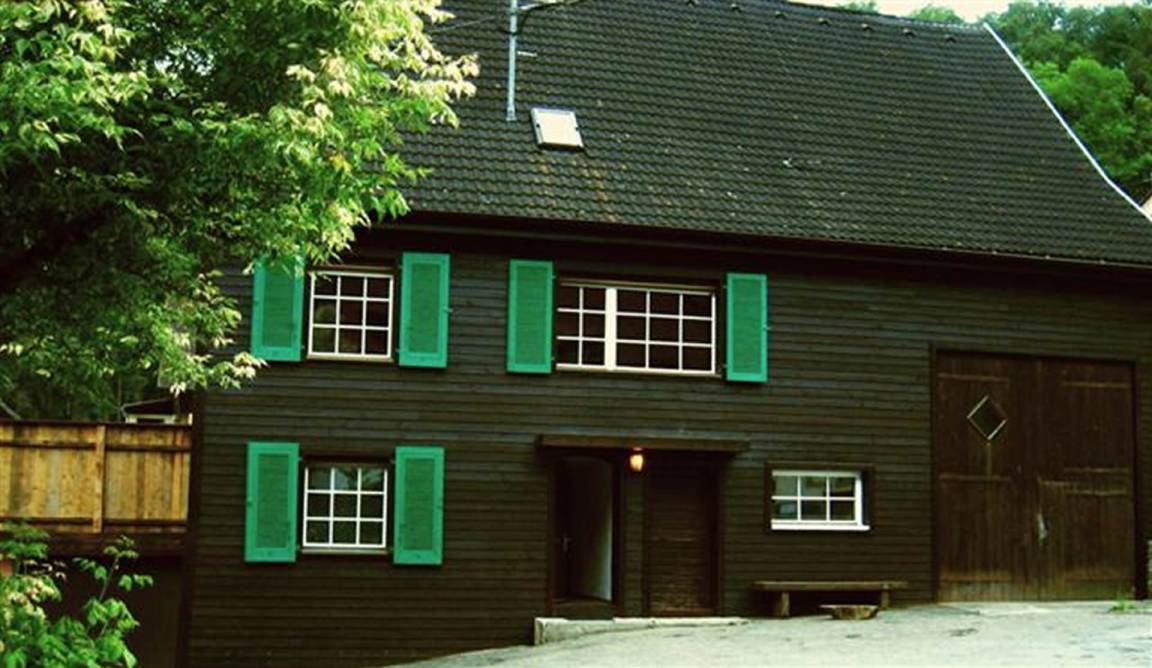 180 M² Ferienhaus ∙ 5 Schlafzimmer ∙ 10 Gäste - Löffingen