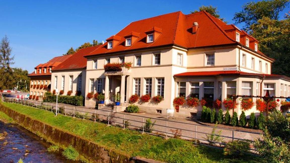 19 M² Hotel ∙ 2 Guests - Pirna