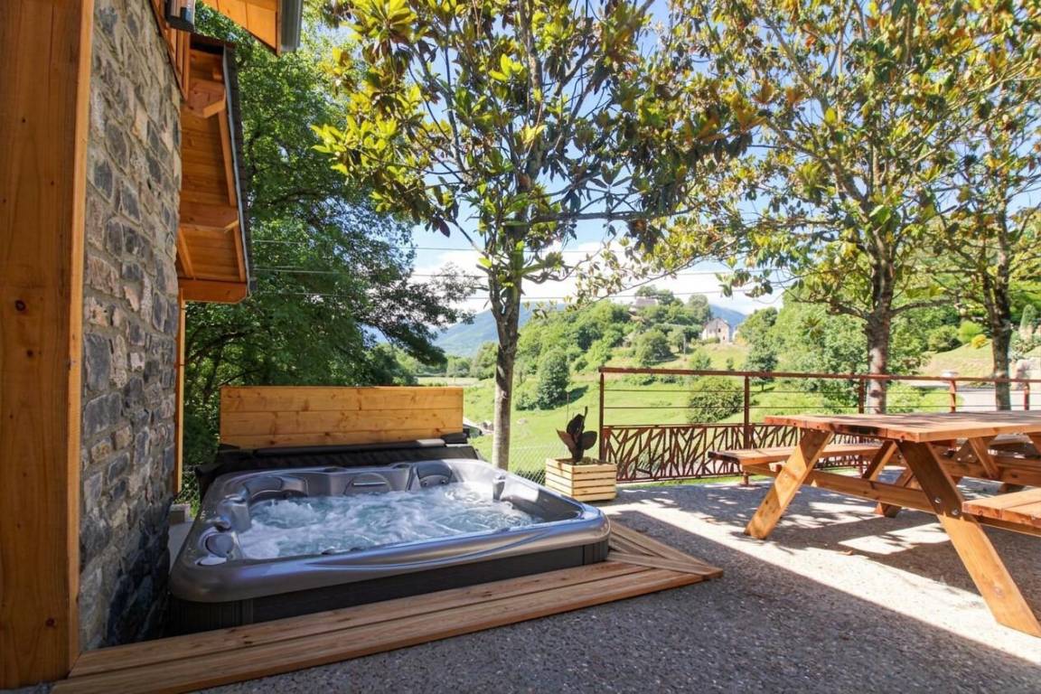 Gîte ∙ 4 Chambres ∙ 8 Personnes - Lourdes