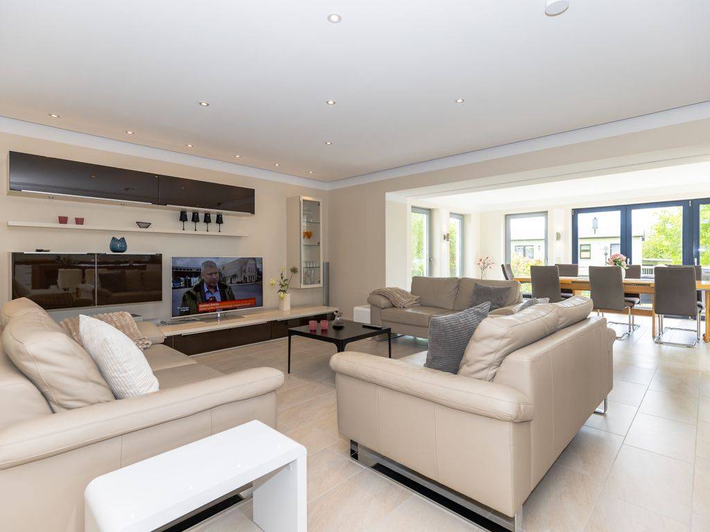 180 M² Ferienhaus ∙ 3 Schlafzimmer ∙ 6 Gäste - Kühlungsborn