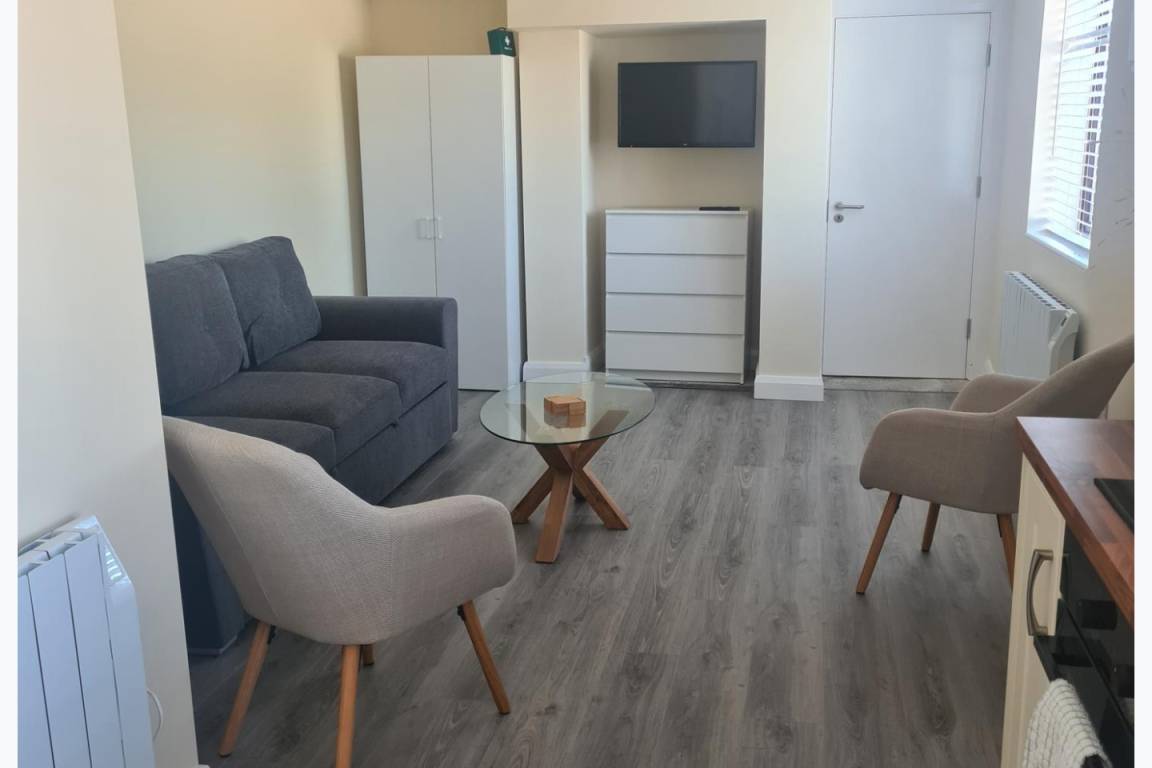 40 M² Estúdio ∙ 1 Quarto ∙ 2 Hóspedes - 슬라이고