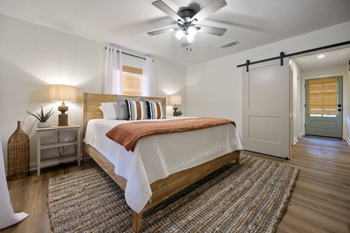 233 M² Cabin ∙ 5 Bedrooms ∙ 12 Guests - Oklahoma