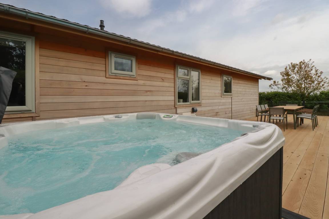 Cottage ∙ 4 Bedrooms ∙ 8 Guests - Devon