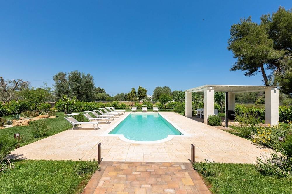 Casa a San Vito Dei Normanni con piscina e barbecue