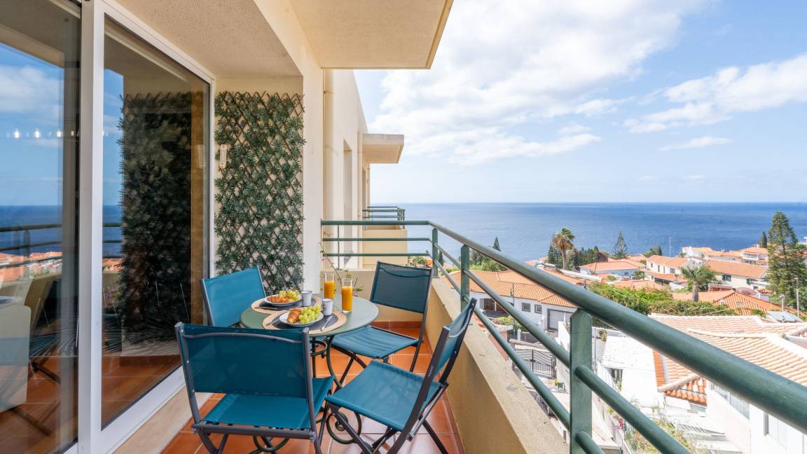 102 M² Apartment ∙ 2 Bedrooms ∙ 5 Guests - Caniço