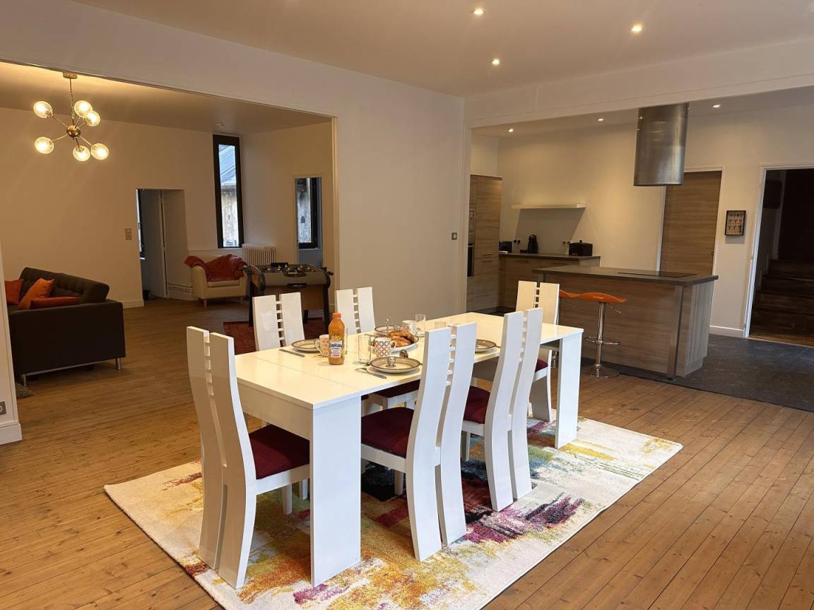 130 M² Gîte ∙ 2 Bedrooms ∙ 4 Guests - Moulins