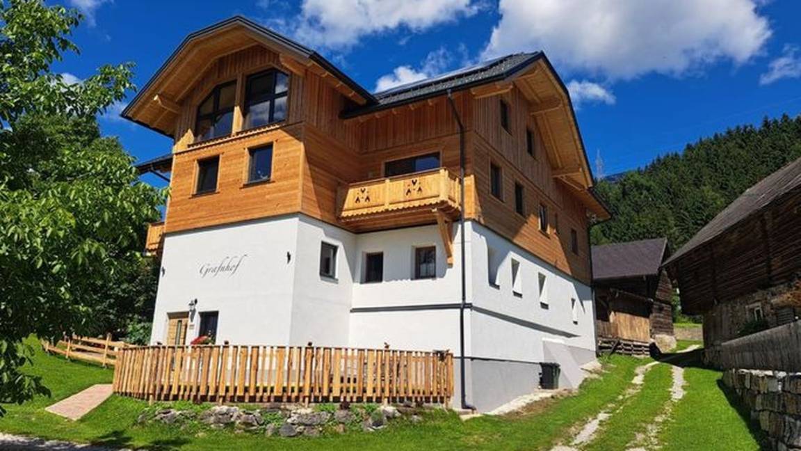 140 M² Apartment ∙ 3 Bedrooms ∙ 6 Guests - Obertraun