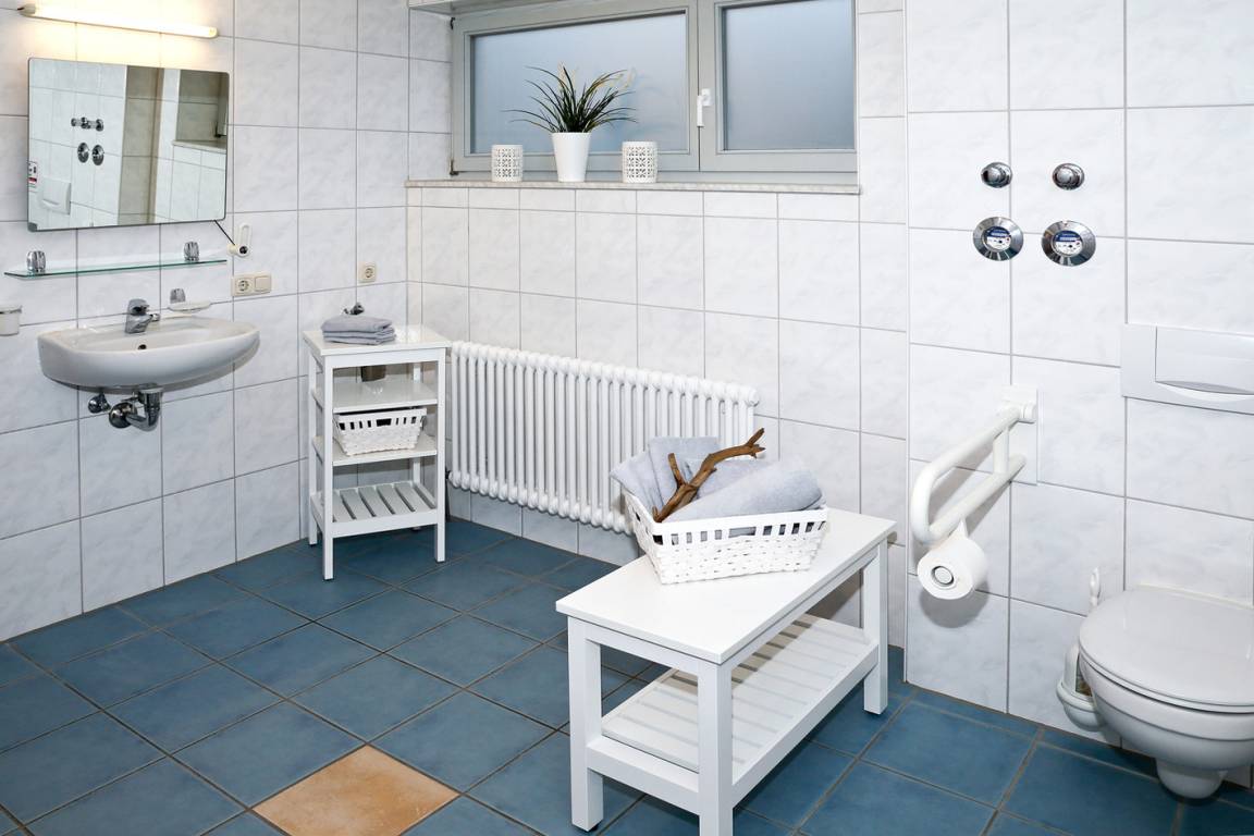 61 m² Ferienwohnung ∙ 1 Schlafzimmer ∙ 4 Gäste – Bild 8