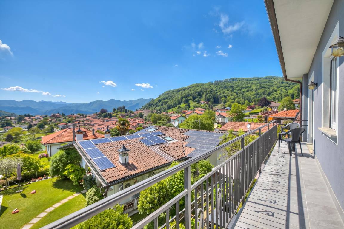 120 M² Apartment ∙ 3 Bedrooms ∙ 5 Guests - Orta San Giulio