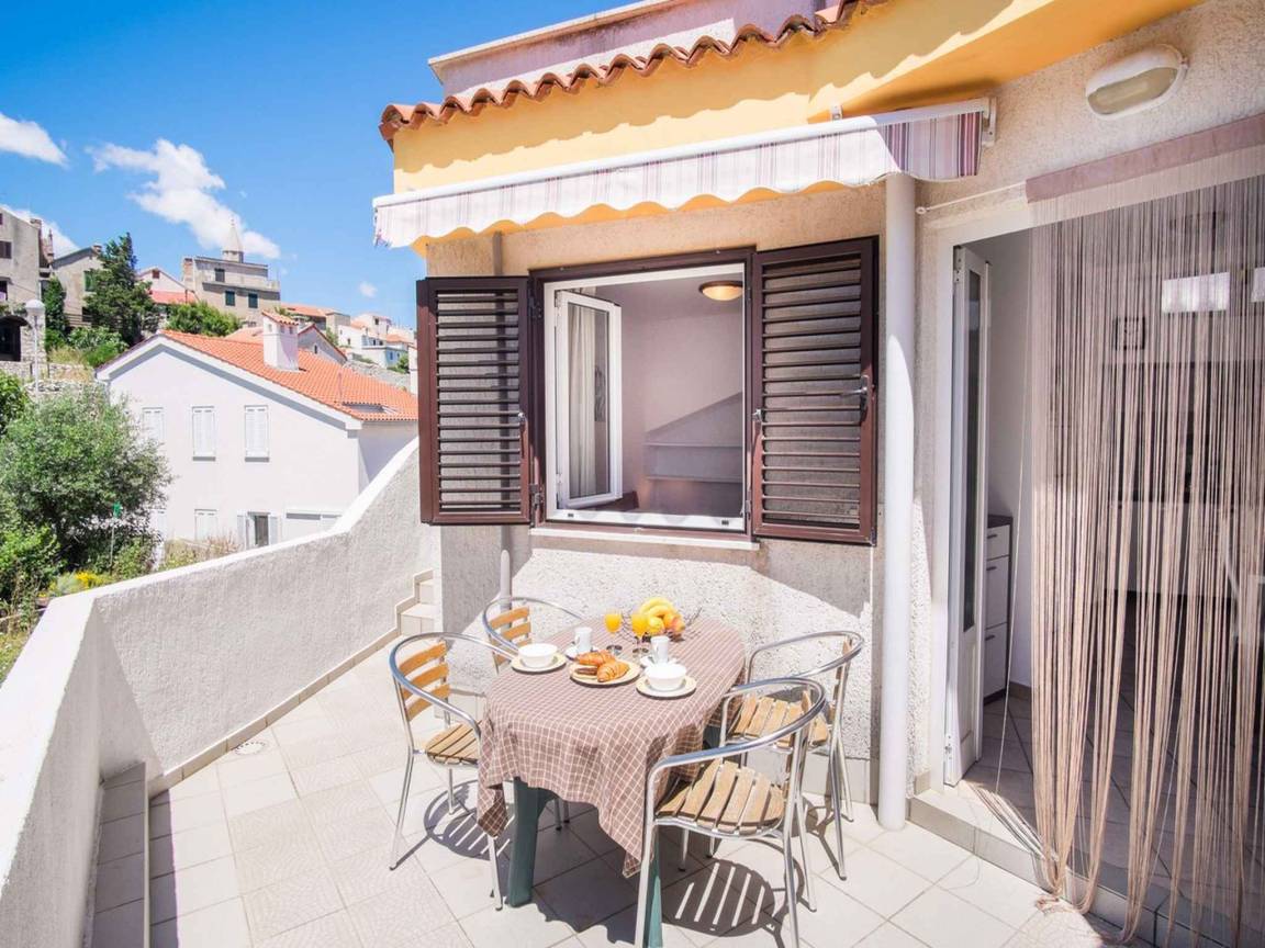 60 M² Ferienwohnung ∙ 2 Schlafzimmer ∙ 6 Gäste - Punat