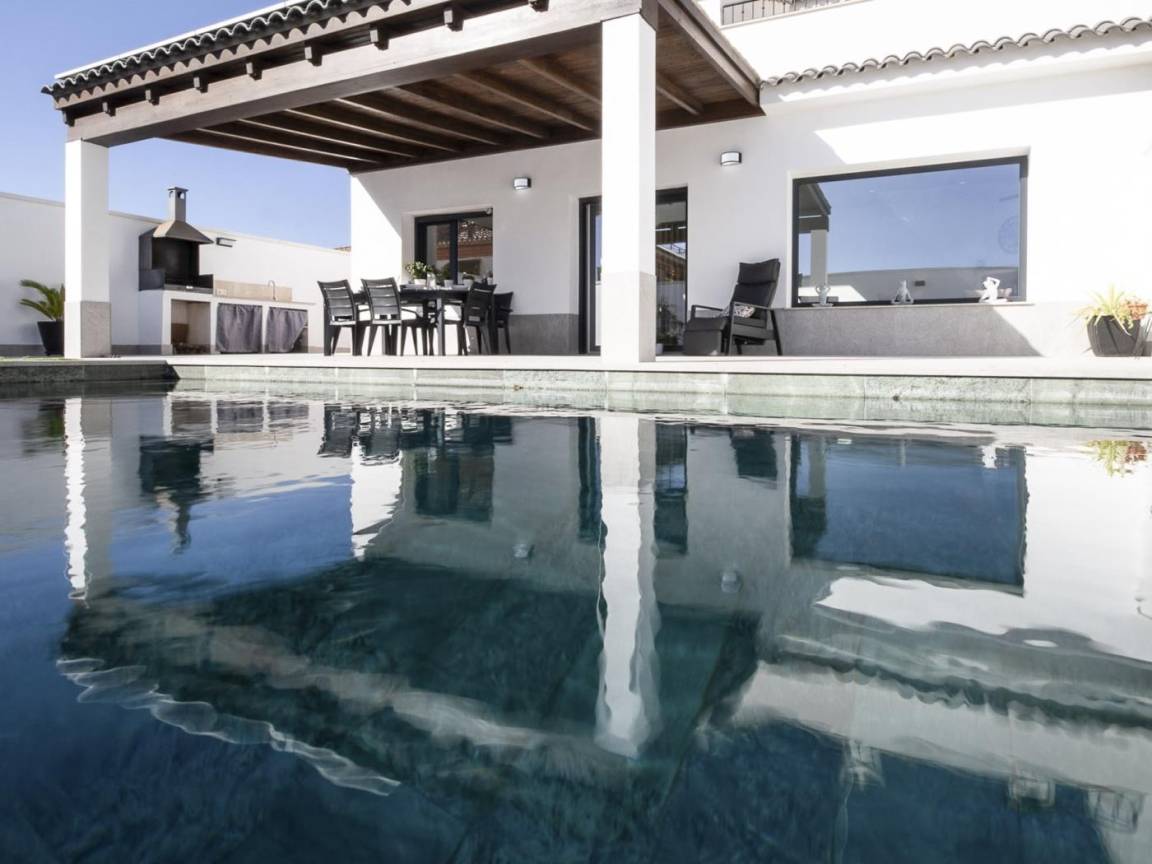 221 M² Villa ∙ 3 Chambres ∙ 6 Personnes - Dúrcal
