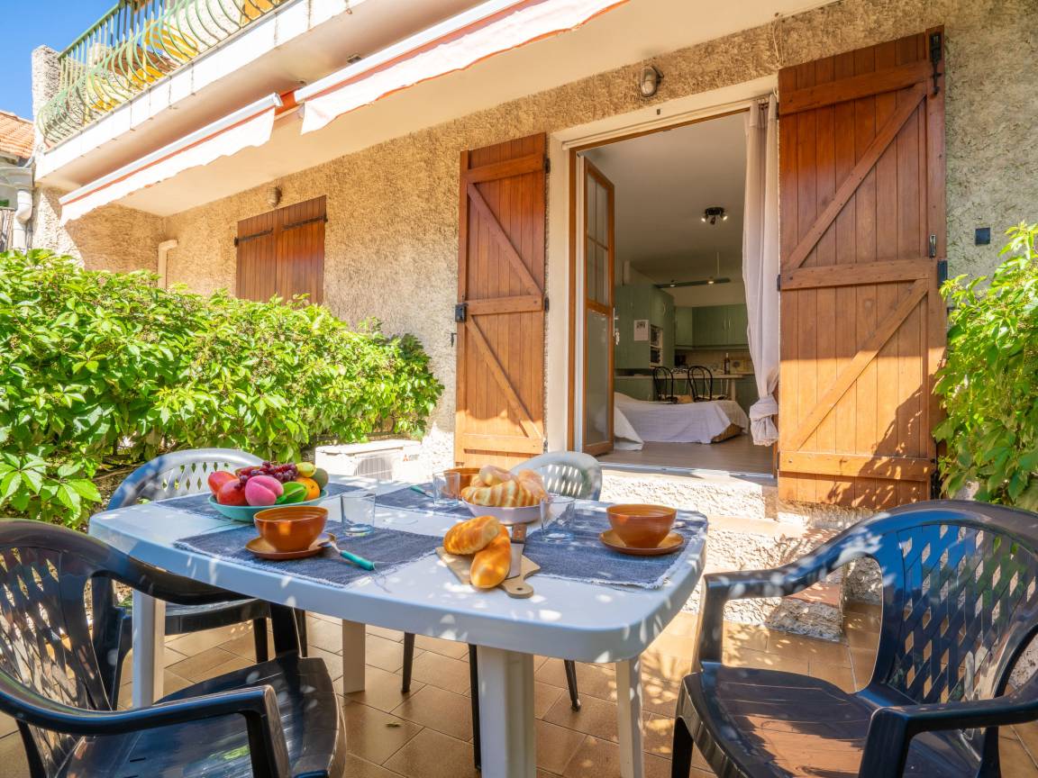 30 M² Appartement ∙ 1 Slaapkamer ∙ 4 Gasten - Bandol