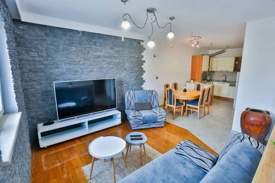 70 M² Appartamento Vacanza ∙ 2 Camere Da Letto ∙ 4 Ospiti - San Giovanni di Brazza