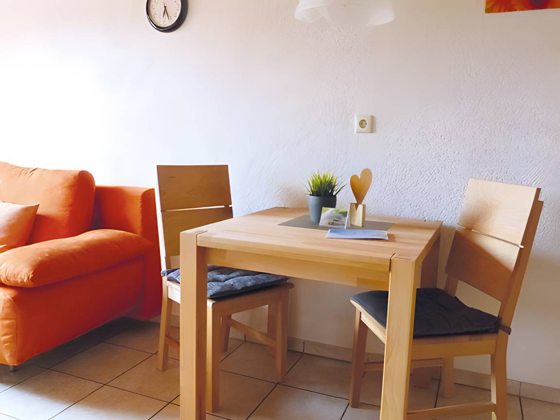 36 M² Ferienwohnung ∙ 1 Schlafzimmer ∙ 3 Gäste - Schliengen